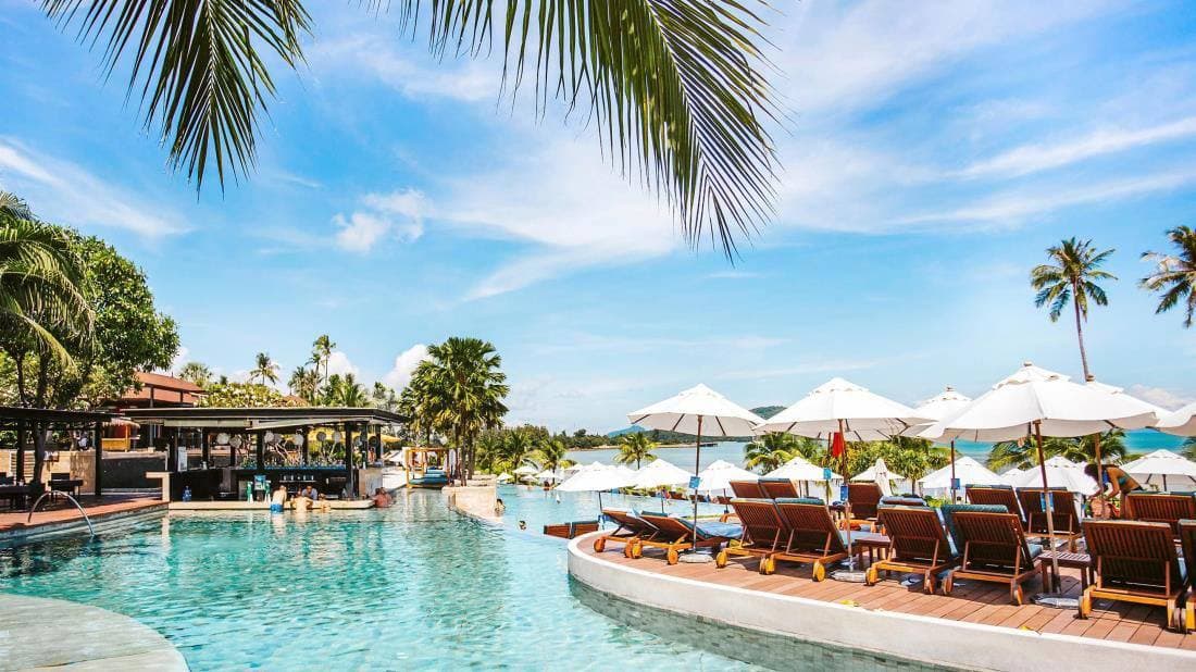 Pool Villa Phuket 2022, a crowded trip