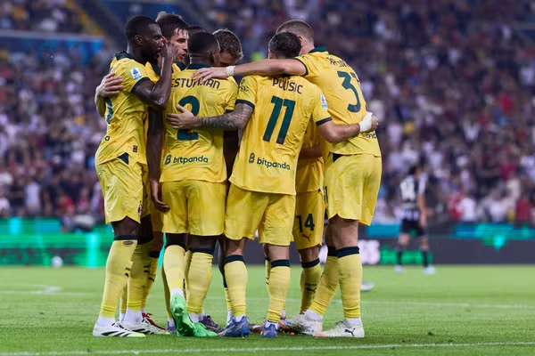 Christian Pulisic bersinar saat AC Milan menang atas Udinese untuk naik ke posisi ketiga di Serie A